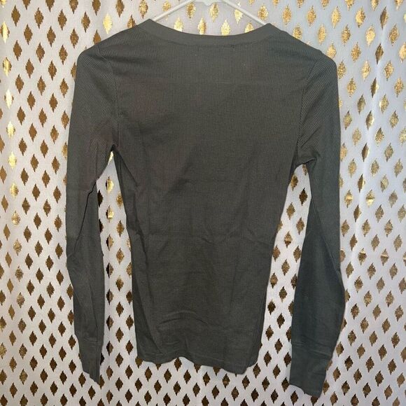 Military Green thermal Henley shirt long sleeve size S - Picture 3 of 3